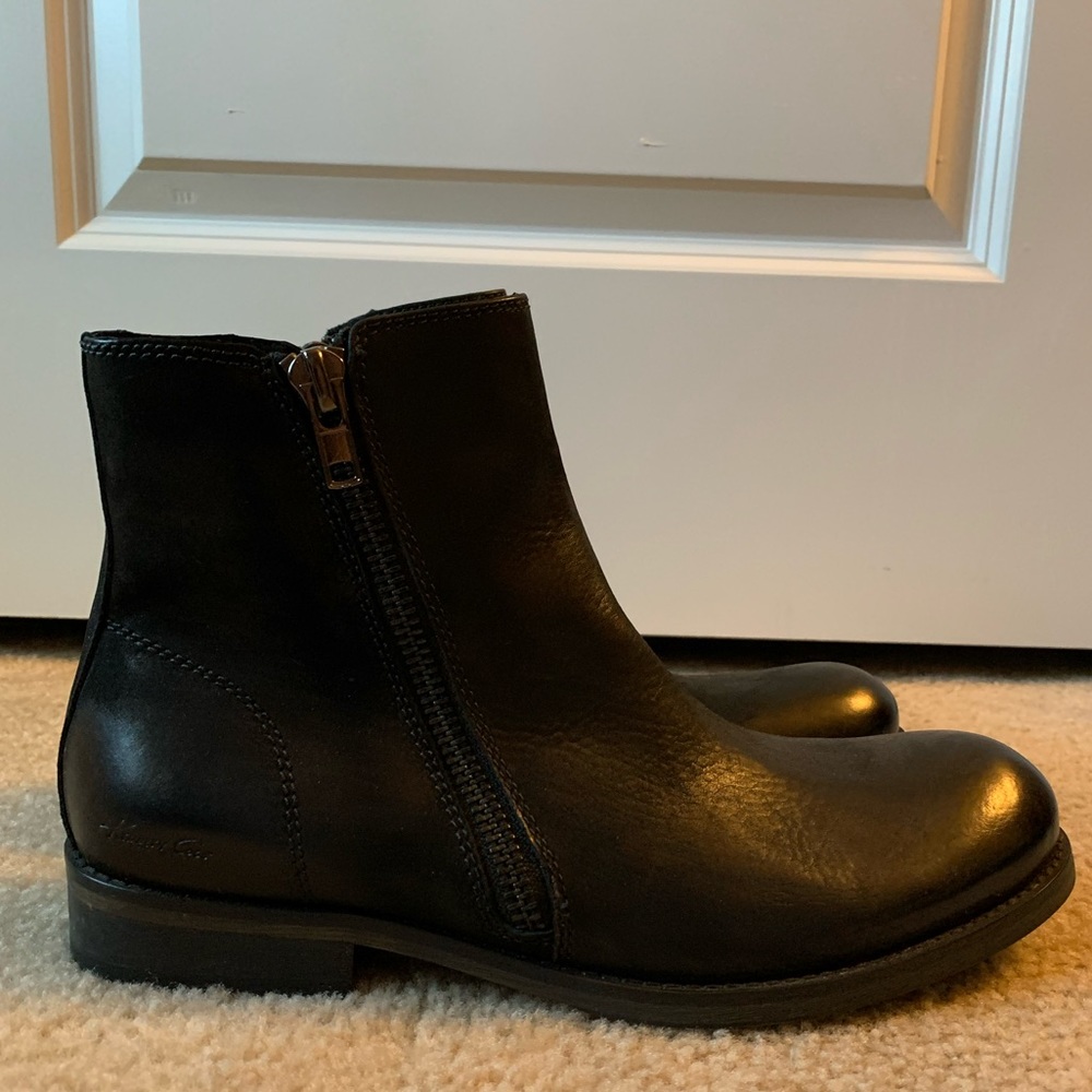 NEW Men’s Kenneth Cole boots